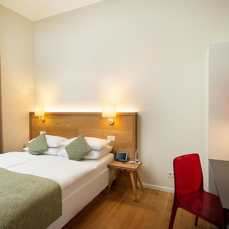 Hotel Paulinenhof Belzig Esterno foto