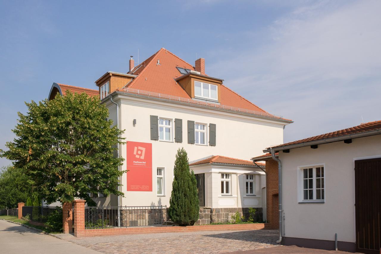 Hotel Paulinenhof Belzig Esterno foto